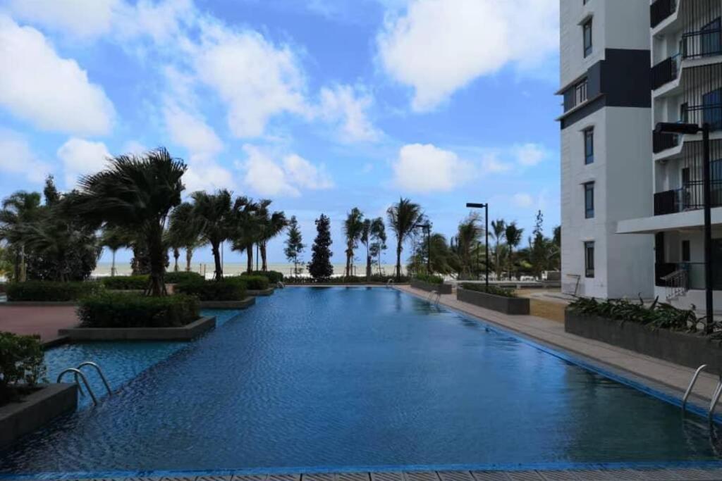 Timurbay Studio Apartment Facing Beautiful Beach クアンタン エクステリア 写真
