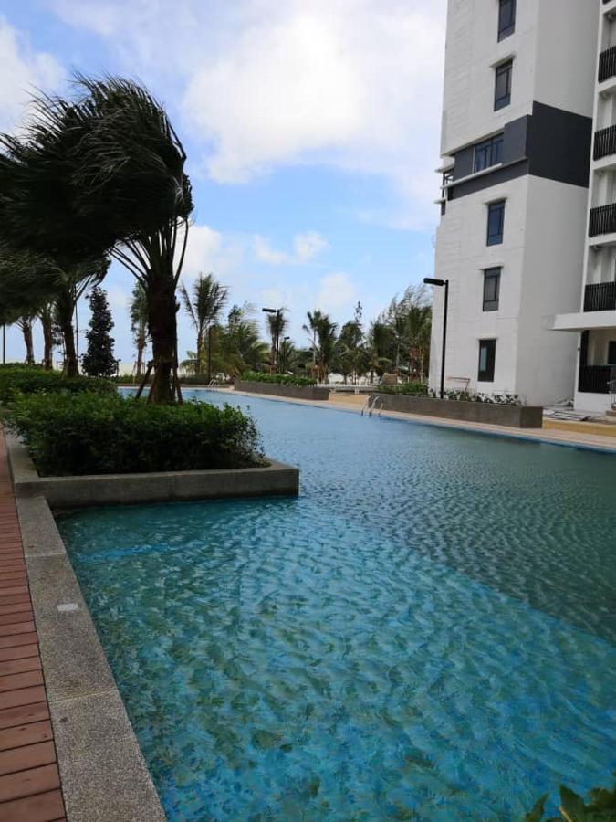 Timurbay Studio Apartment Facing Beautiful Beach クアンタン エクステリア 写真